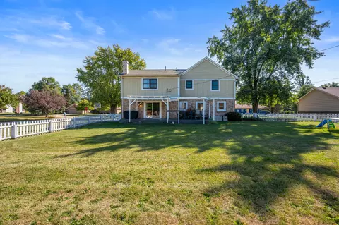 8781 Carriage Ln, Pendleton, IN 46064 photo 27
