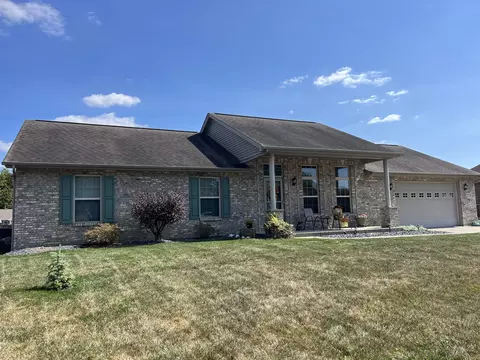 18 Benz Ct, Batesville, IN 47006