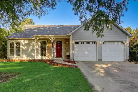 9192 Fireside Dr, Indianapolis, IN 46250