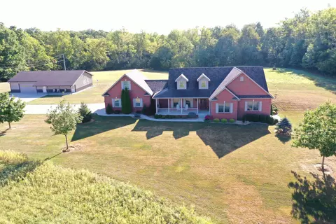 7608 N County Road 100 E, Osgood, IN 47037