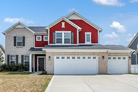 4137 Keighley Ct, Zionsville, IN 46077