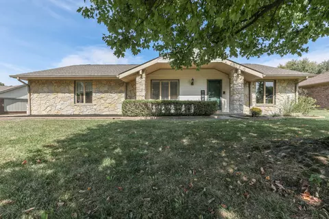 650 Teton Trl, Indianapolis, IN 46217