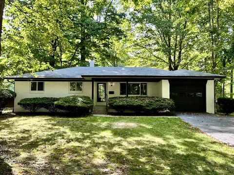 3724 Woodale Rd, Indianapolis, IN 46234