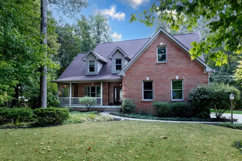 5445 N Acorn Ct, Greenfield, IN 46140