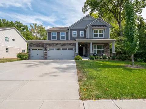79 Southwind Ln, Greenwood, IN 46142
