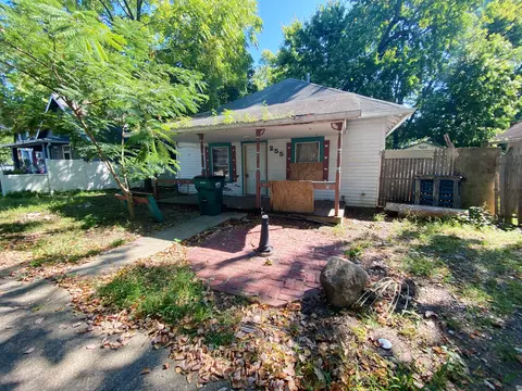 255 Young St, Franklin, IN 46131