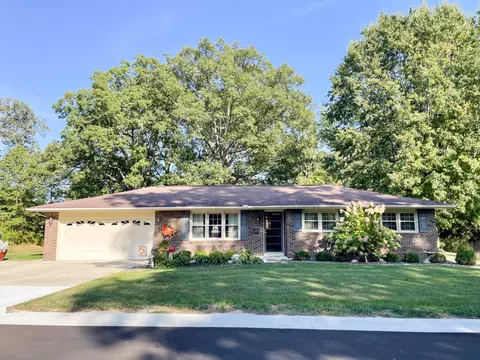 408 Pleasant Dr, North Vernon, IN 47265