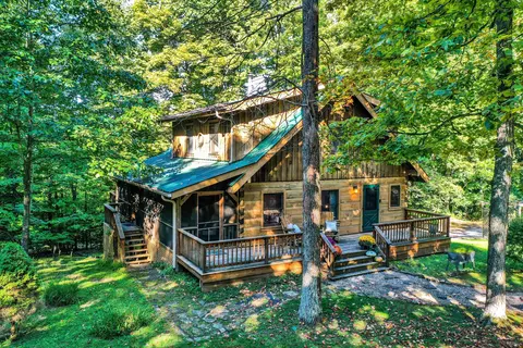 6699 Bluebird Trl, Nashville, IN 47448