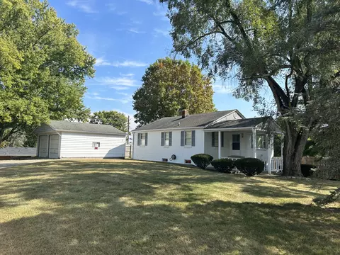 1263 Mount Pleasant East St, Greenwood, IN 46142