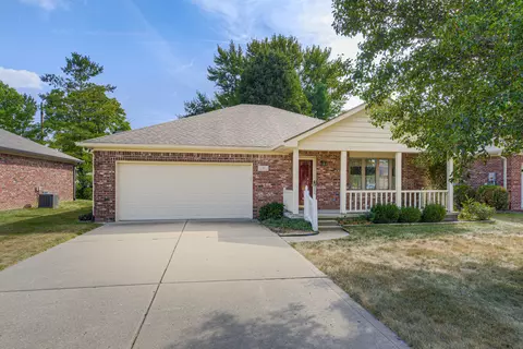 111 Divinity Ct, Mooresville, IN 46158