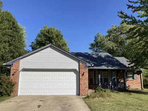 7433 Pebblebrooke E Dr, Indianapolis, IN 46236