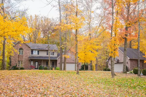 2265 Sunderland Dr, Martinsville, IN 46151