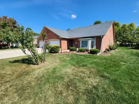 301 Waterford Ln, Avon, IN 46123