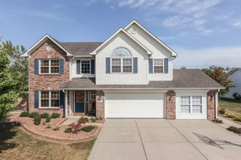 575 Hummingbird Ln, Whiteland, IN 46184