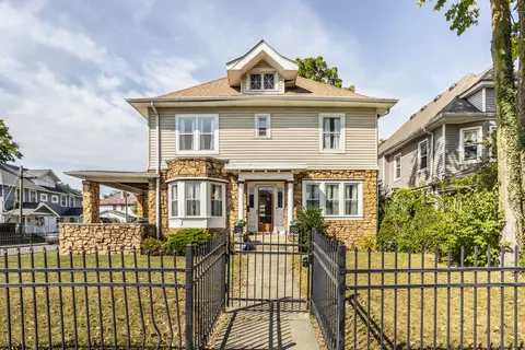 3302 Central Ave, Indianapolis, IN 46205