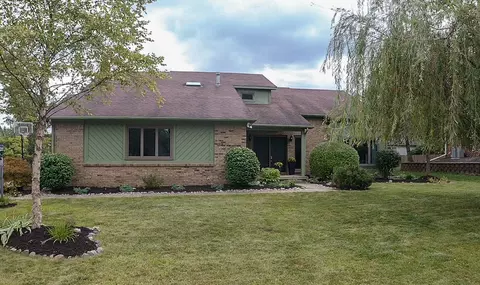 13805 Perrin Dr, Carmel, IN 46032