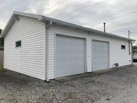 6 E 1st St, Carthage, IN 46115 photo 10