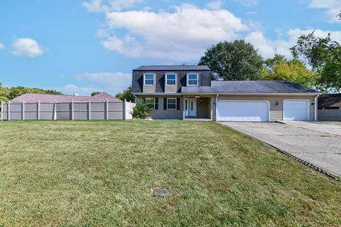 1837 Zinnia Dr, Indianapolis, IN 46219