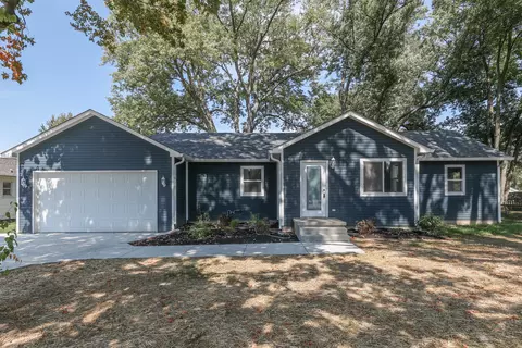 5282 Old Smith Valley Rd, Greenwood, IN 46143