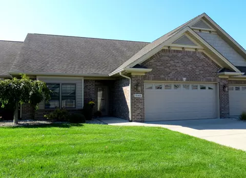 5163 Delray Dr, Columbus, IN 47203