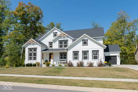 8722 Rockwood Ln, Indianapolis, IN 46259
