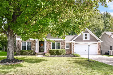10675 Lexington Dr, Indianapolis, IN 46280
