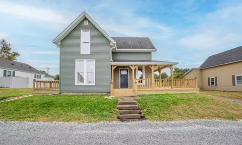 605 Walnut St, Frankton, IN 46044