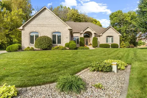 1503 Mansfield Ct, Greenwood, IN 46143