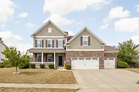 2908 Sleeping Ridge Way, Indianapolis, IN 46217