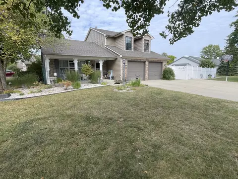 204 Nottingham Ln, Lebanon, IN 46052