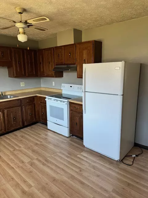 Kitchen - 182 Schaefer Ct N, Hope, IN 47246 photo 1 of 5