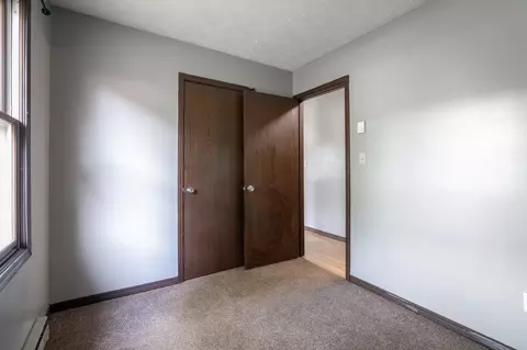 Bedroom - 182 Schaefer Ct N, Hope, IN 47246 photo 2 of 4