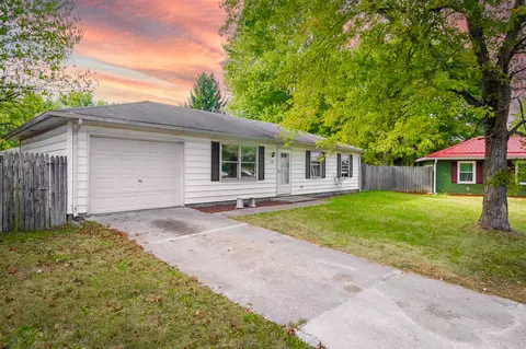 Exterior - 182 Schaefer Ct N, Hope, IN 47246 photo 6 of 6