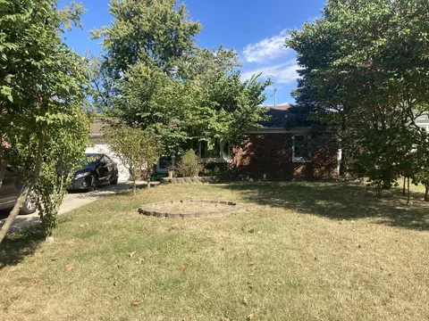 3910 E Pleasant Run Parkway North Dr, Indianapolis, IN 46201