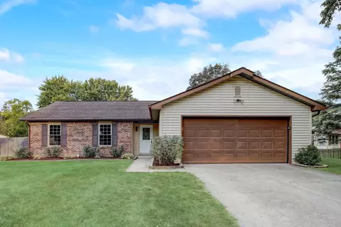 8526 Honeysuckle Way, Indianapolis, IN 46256