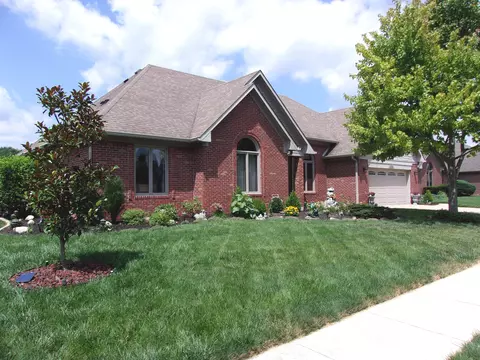 574 Horatio Dr, Avon, IN 46123