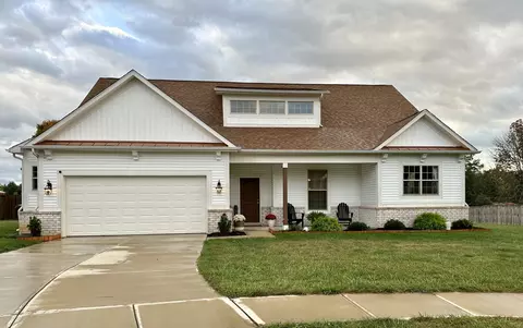 3950 E Killarny Ct, Cloverdale, IN 46120