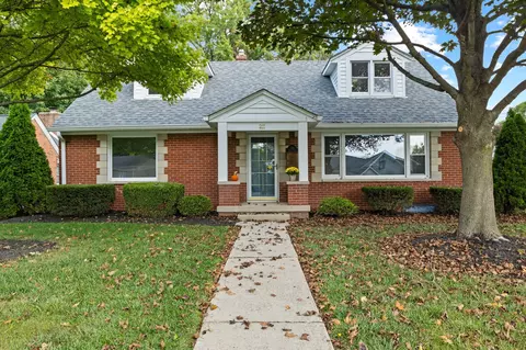 211 Hobbs St, Plainfield, IN 46168