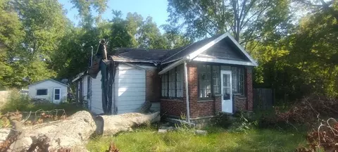 580 Extension St, Newport, IN 47966