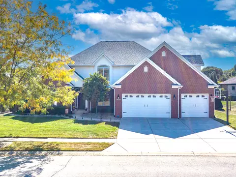 1189 Heritage Trl, Franklin, IN 46131