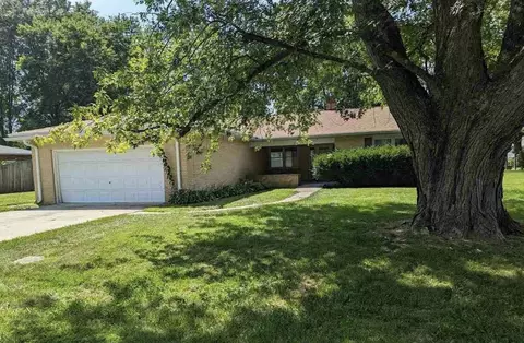 1832 N North Court St, Sullivan, IN 47882