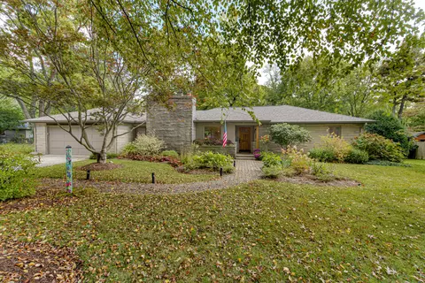 7929 Meadowbrook Dr, Indianapolis, IN 46240