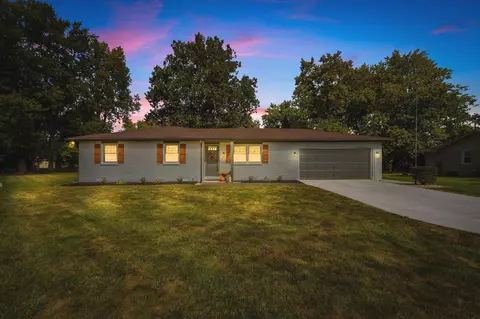 5621 S Rowena Ct, Pendleton, IN 46064 photo 9