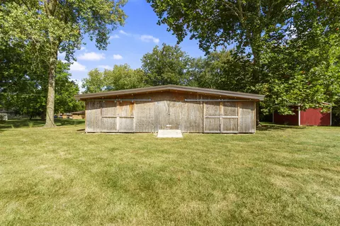 5621 S Rowena Ct, Pendleton, IN 46064 photo 37