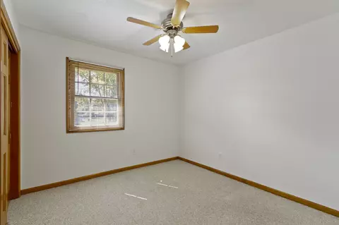 5621 S Rowena Ct, Pendleton, IN 46064 photo 29