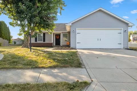 4625 Walker St, Greenwood, IN 46143