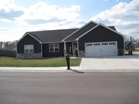 193 Bentley Dr, Crawfordsville, IN 47933