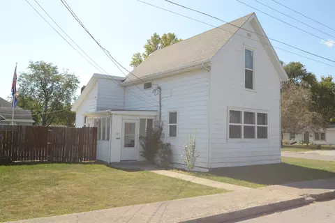 431 Vine St, Tipton, IN 46072