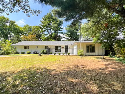 4022 N 25th St, Terre Haute, IN 47805