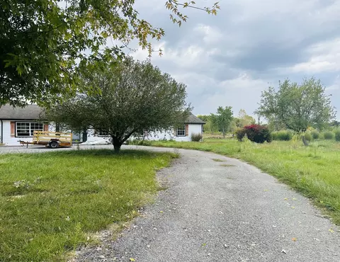 6561 Clay Rd, Martinsville, IN 46151